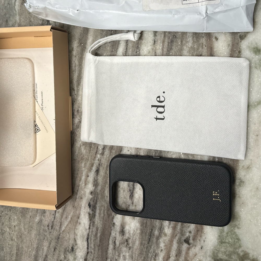 iPhone 15 Pro black leather case